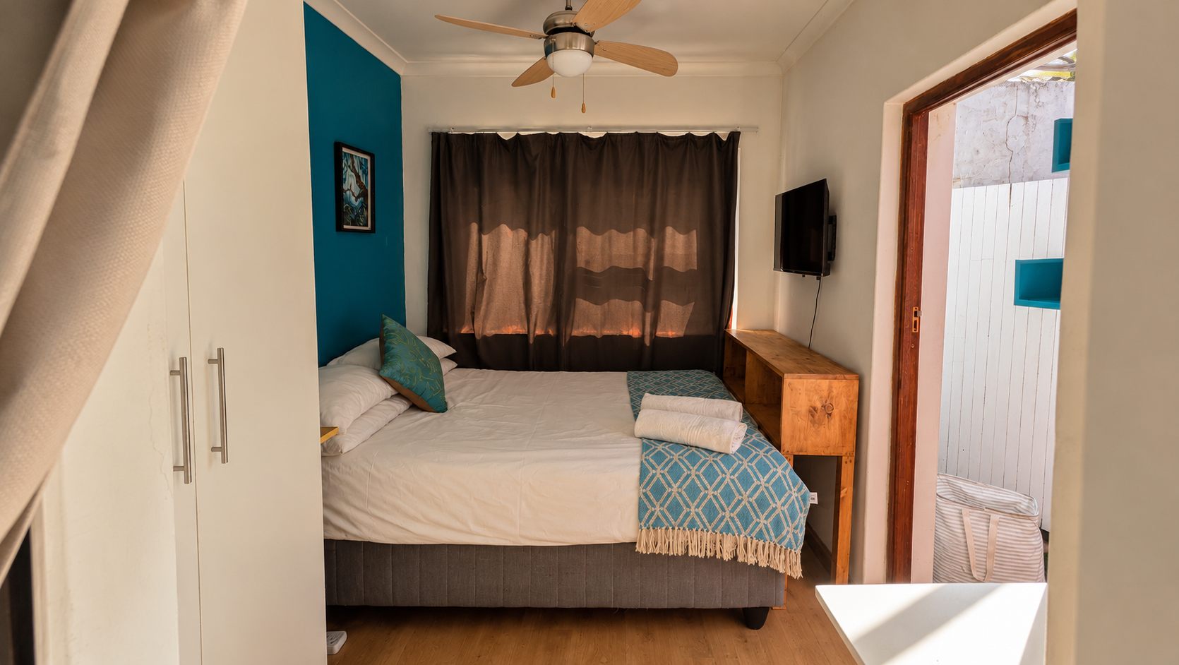 Cove ensuite