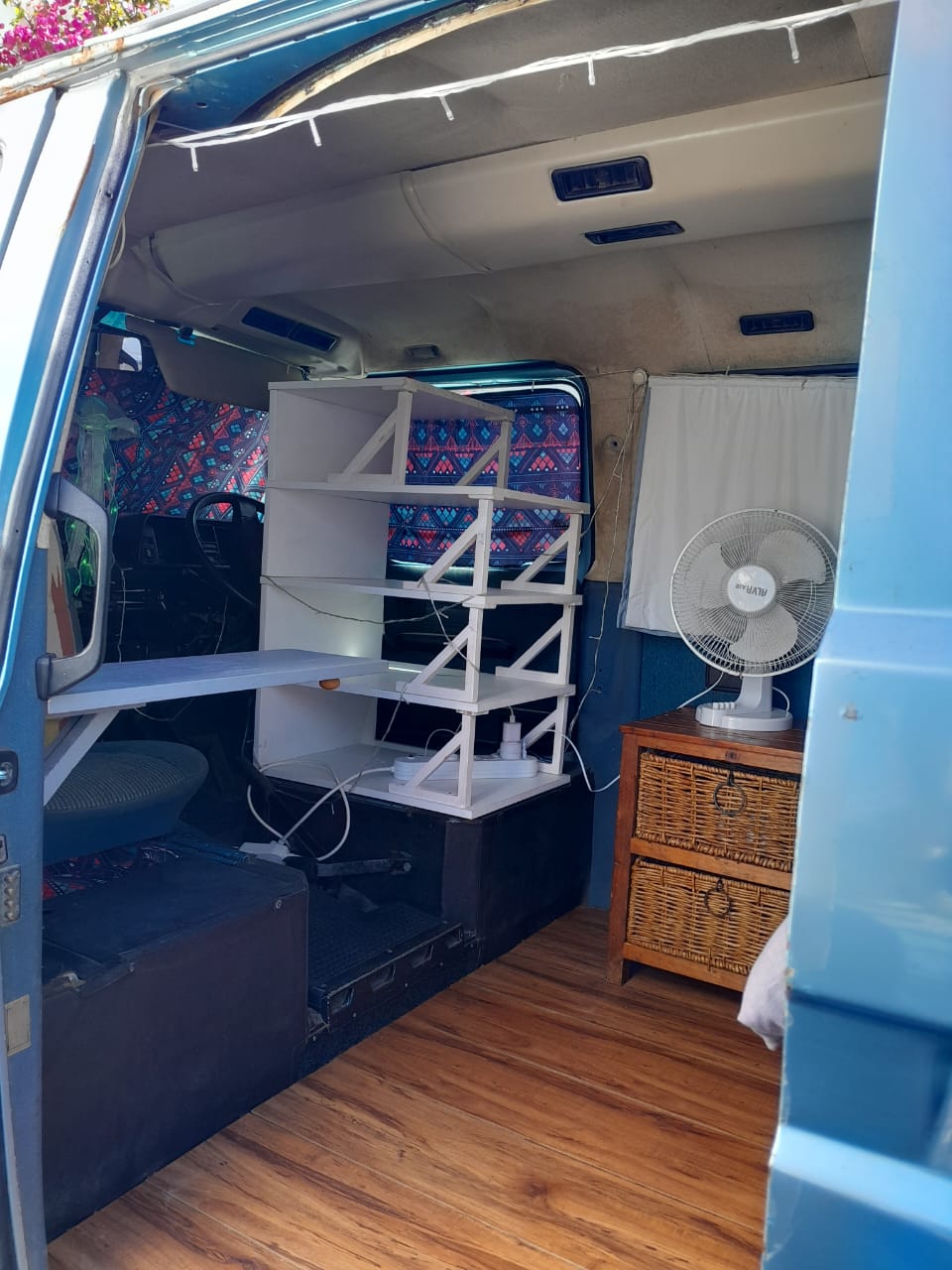 Jim Van photo 2 of 3